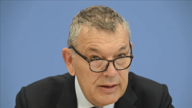 Az UNRWA biztosa kijelentette, hogy „megdöbbent” a palesztin foglyokat célzó halálbüntetési törvény miatt